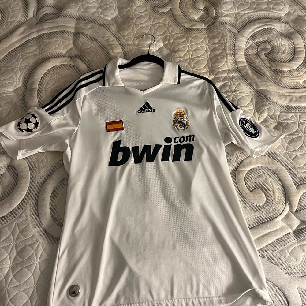 Real Madrid champions league jersey
